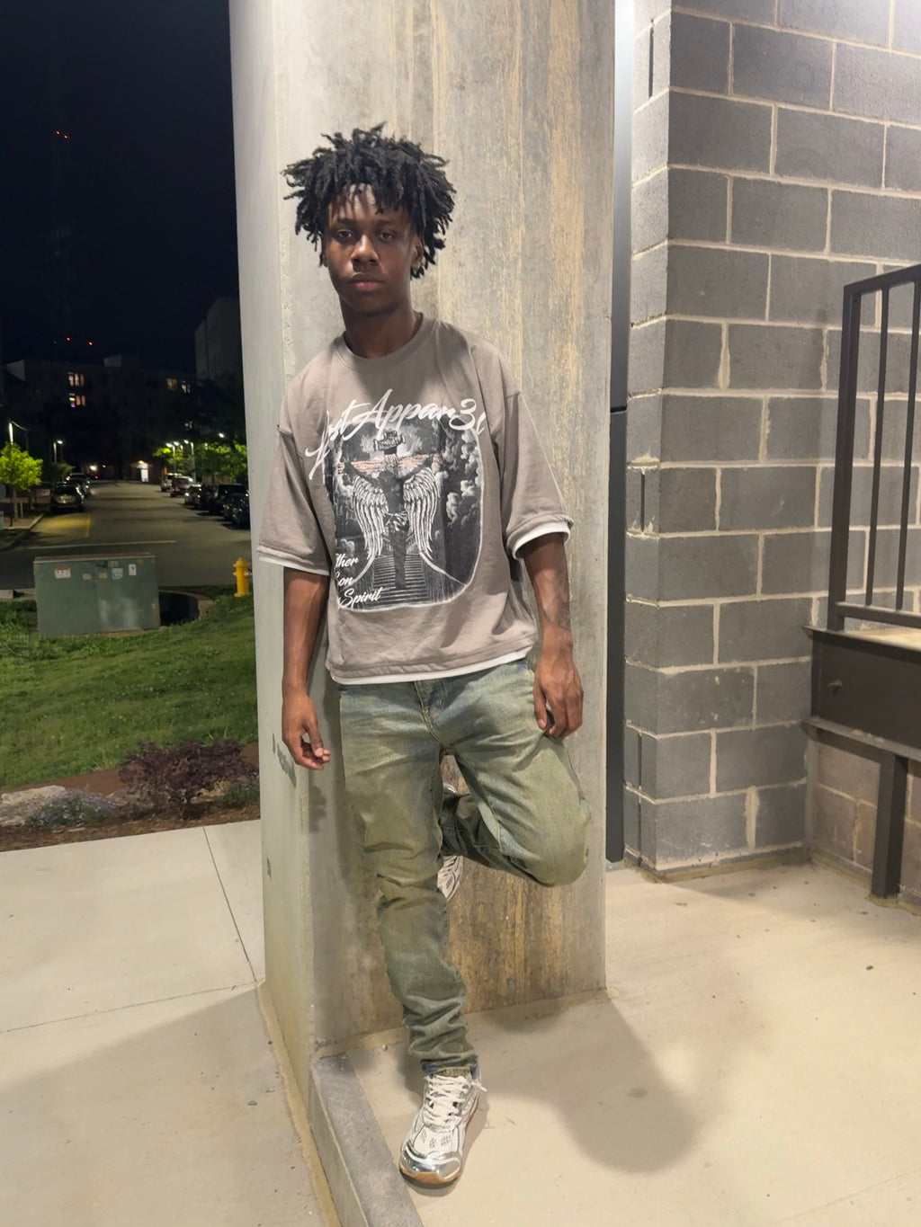 WOLF GREY "JESUS" TEE